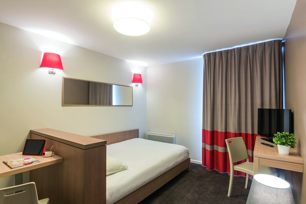 Фото Appart'City Nantes Quais de Loire