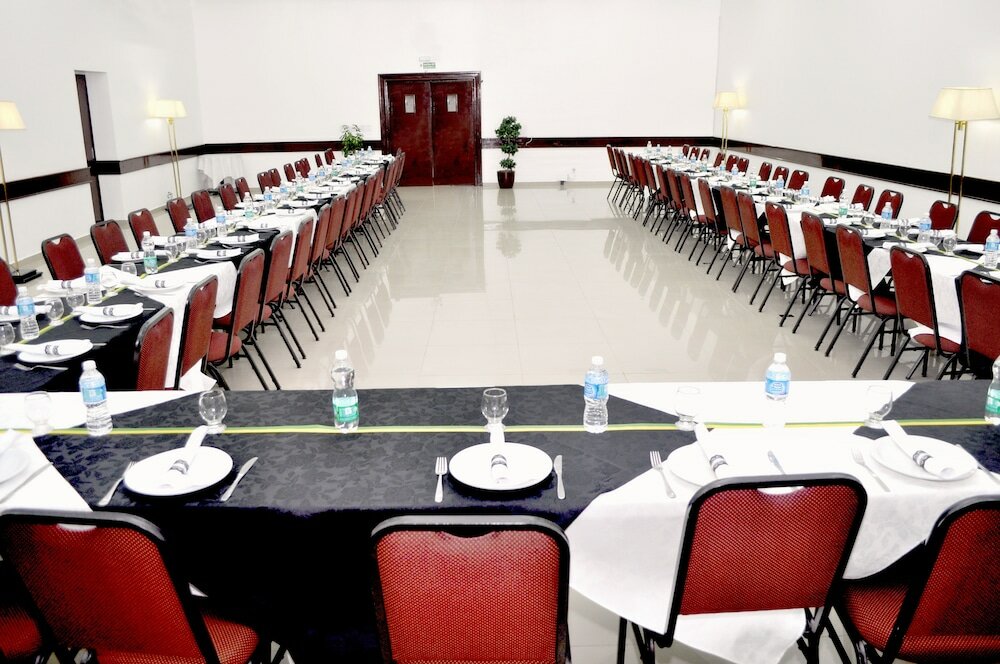 Фото Caravelle Palace Hotel