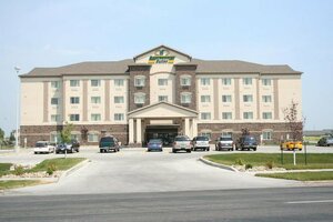 Гостиница Expressway Suites Fargo