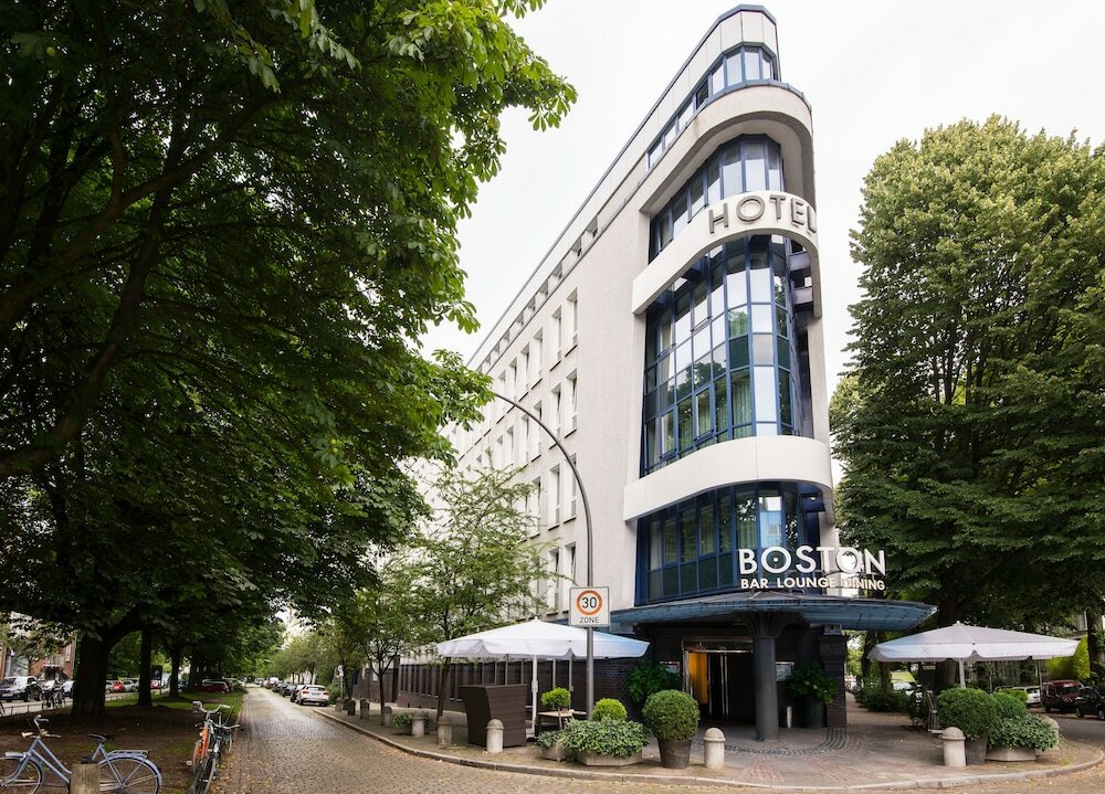 Фото отеля 3