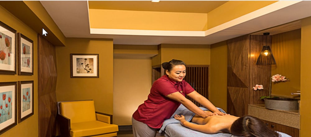 Фото The Residency Towers