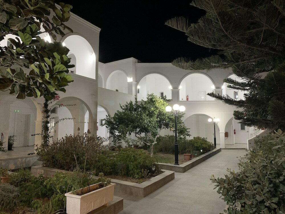 Фото Hotel Lodos