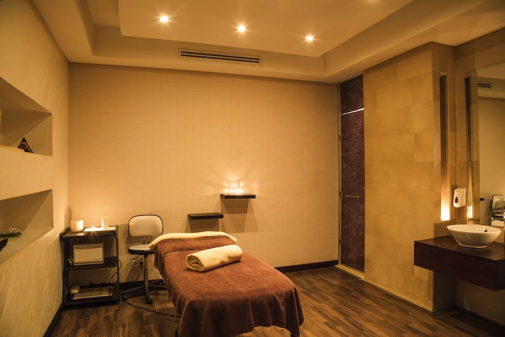 Фото Corp Amman Hotel