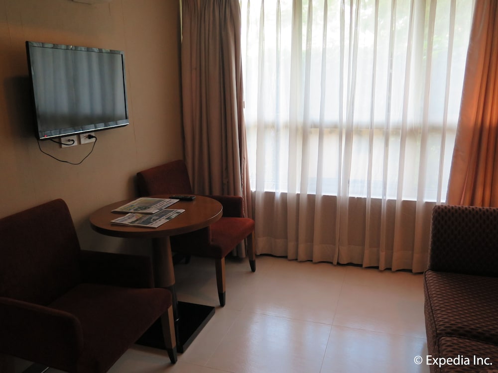 Фото One Tagaytay Place Jg Vacation Rentals