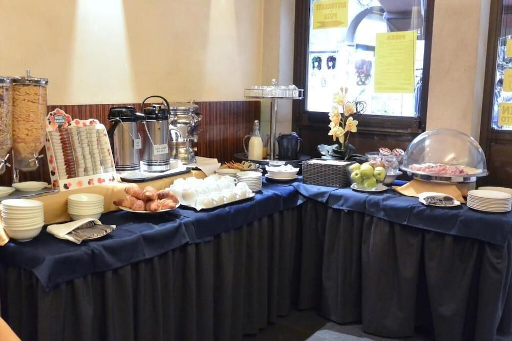 Фото Hotel San Zulian 