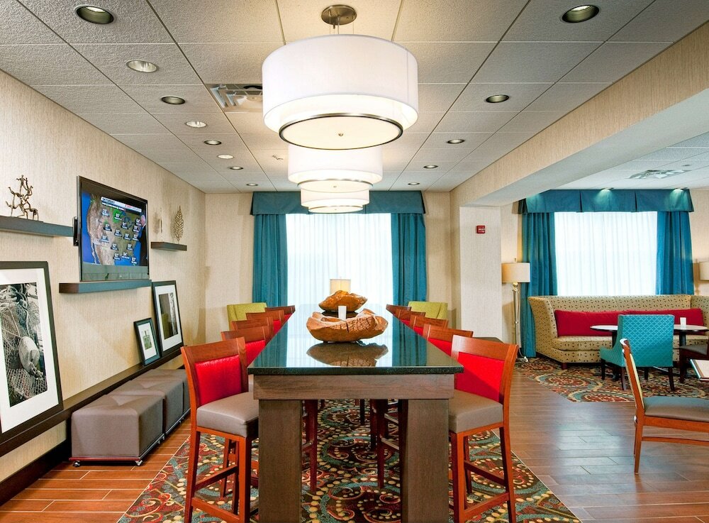 Фото Hampton Inn Augusta