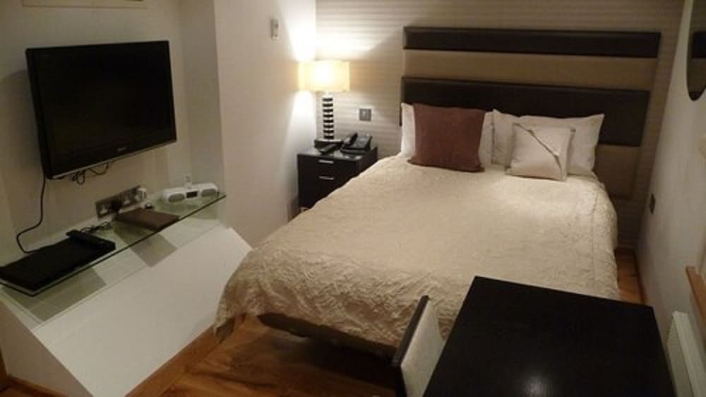 Фото Space Apart Hotel