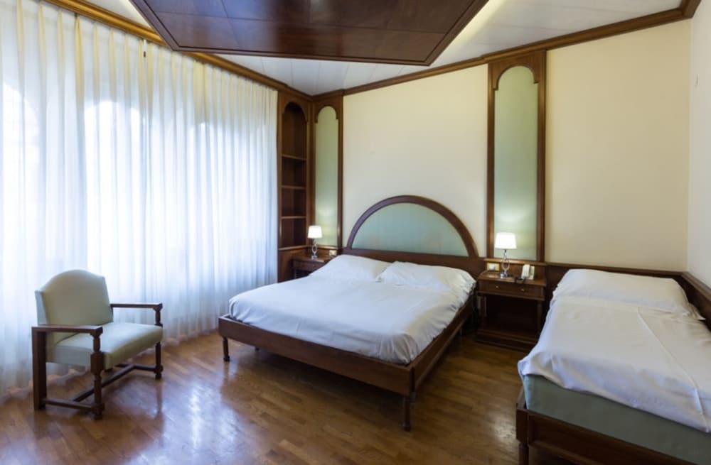 Фото Albergo Ristorante La Rosetta