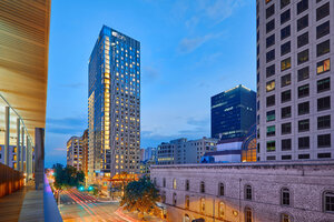 Гостиница The Stephen F Austin Royal Sonesta Hotel