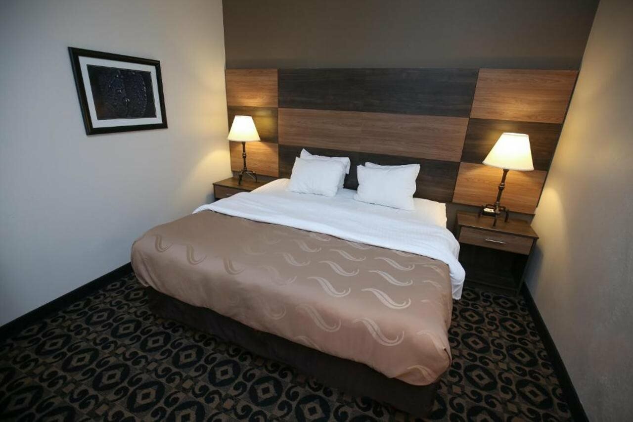 Фото Quality Inn & Suites Boone - University Area