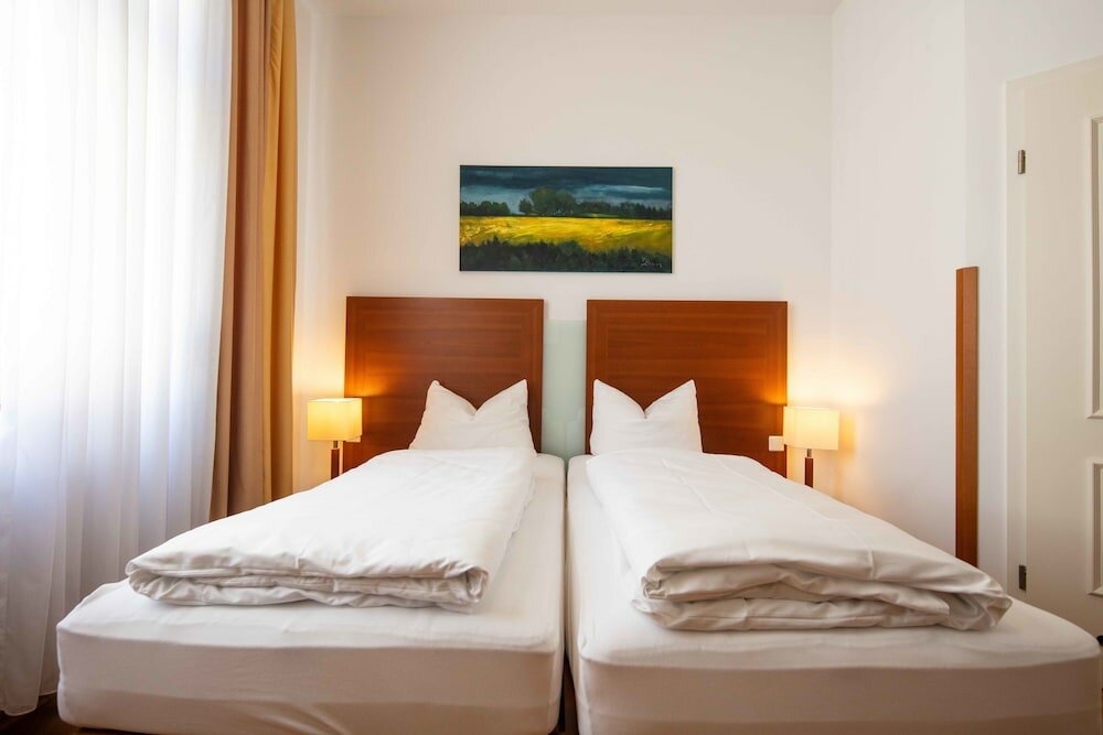 Фото Hotel Graf Zeppelin