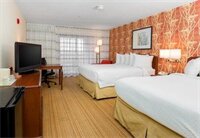 Фото Courtyard by Marriott Chicago Bloomingdale