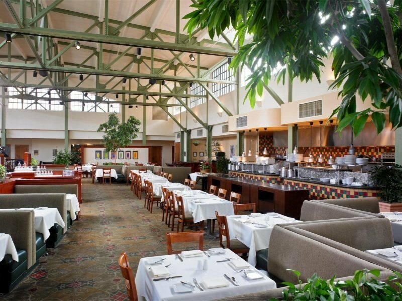 Фото Sheraton Grand Sacramento Hotel