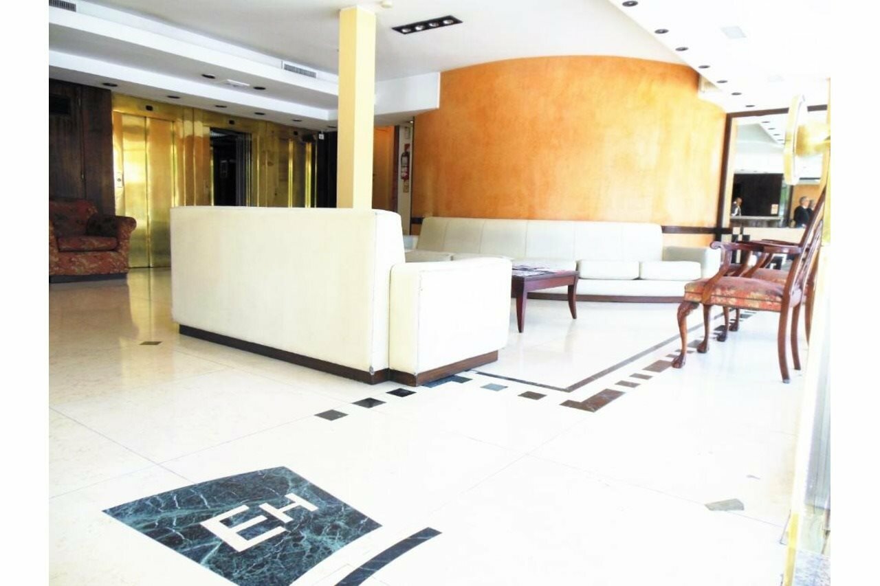 Фото Embajador Hotel