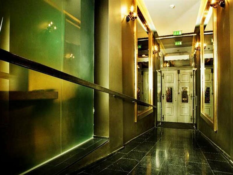 Фото The Icon Hotel & Lounge