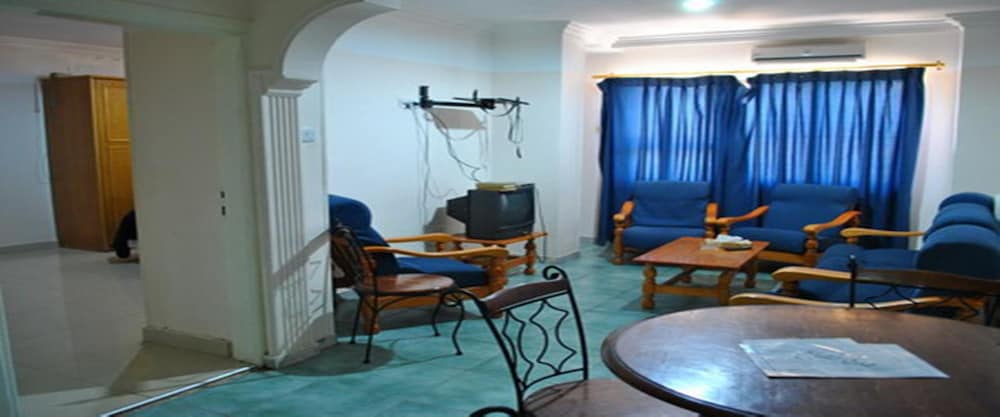 Фото Al Saleh Hotel