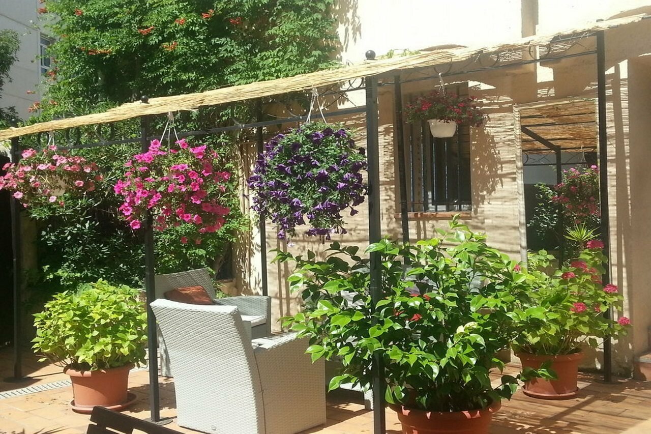 Фото Hôtel le Sud