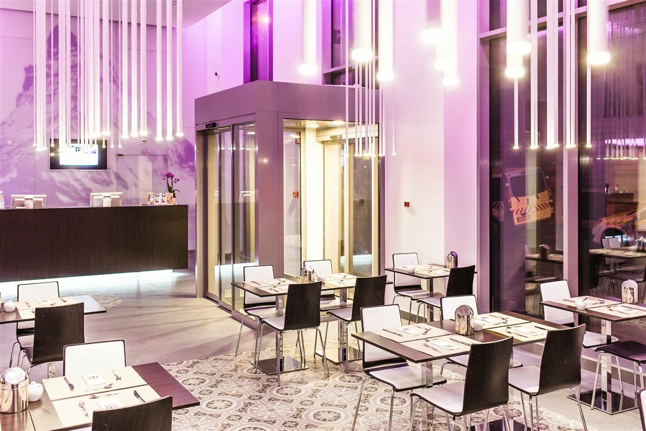 Фото 12 Revay Hotel