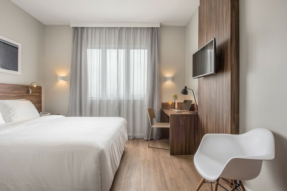 Фото Intercity Patio Pindamonhangaba