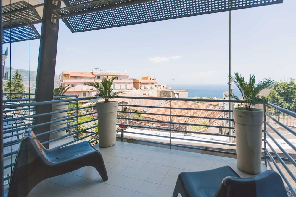 Фото Taormina Palace Hotel