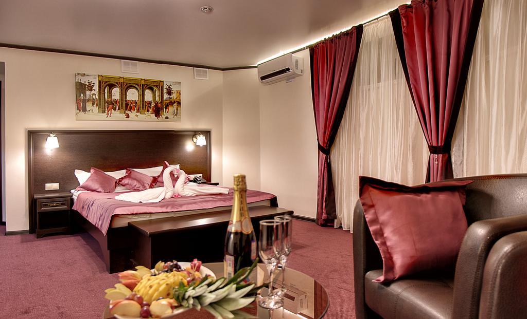 Фото Премьер