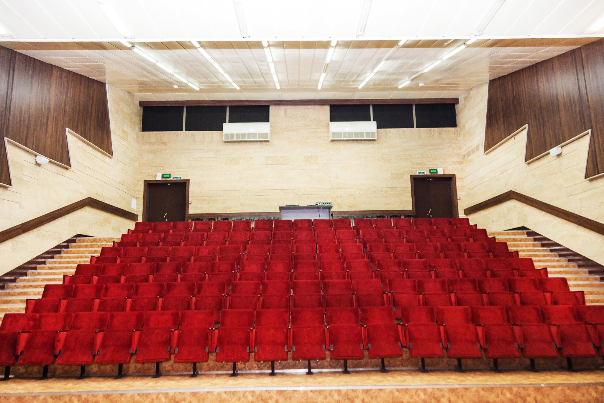 Фото Молодёжная