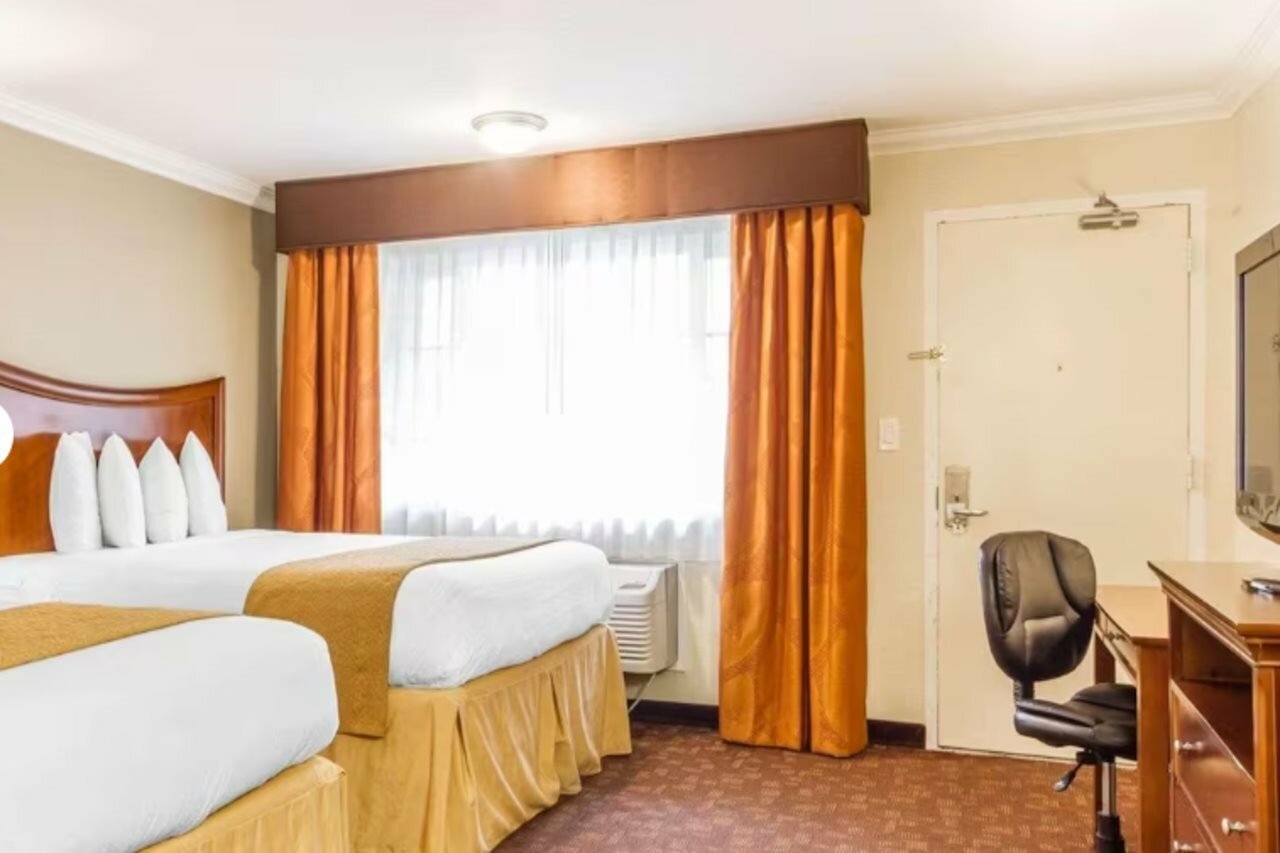 Фото Quality Inn Sacramento Convention Center