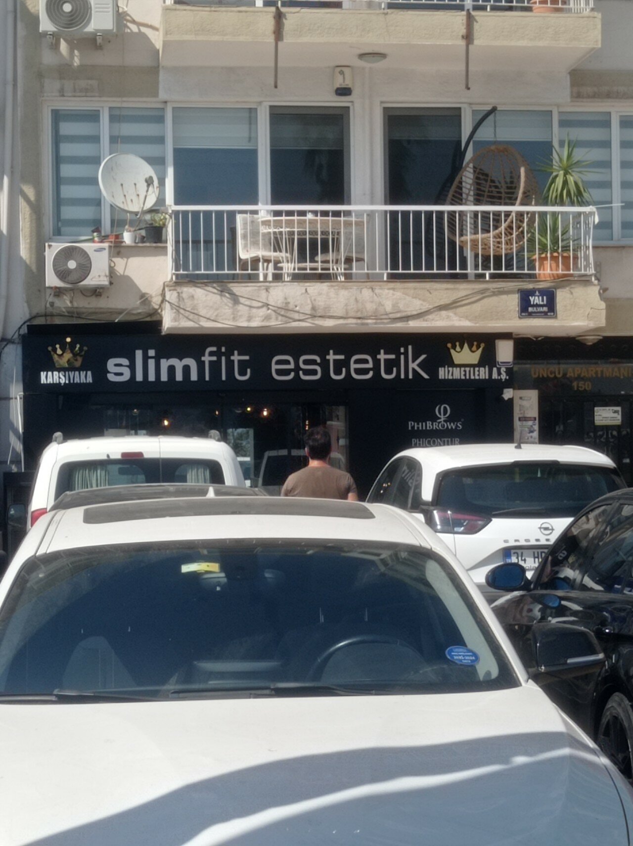 Slimfit Estetik Karşıyaka