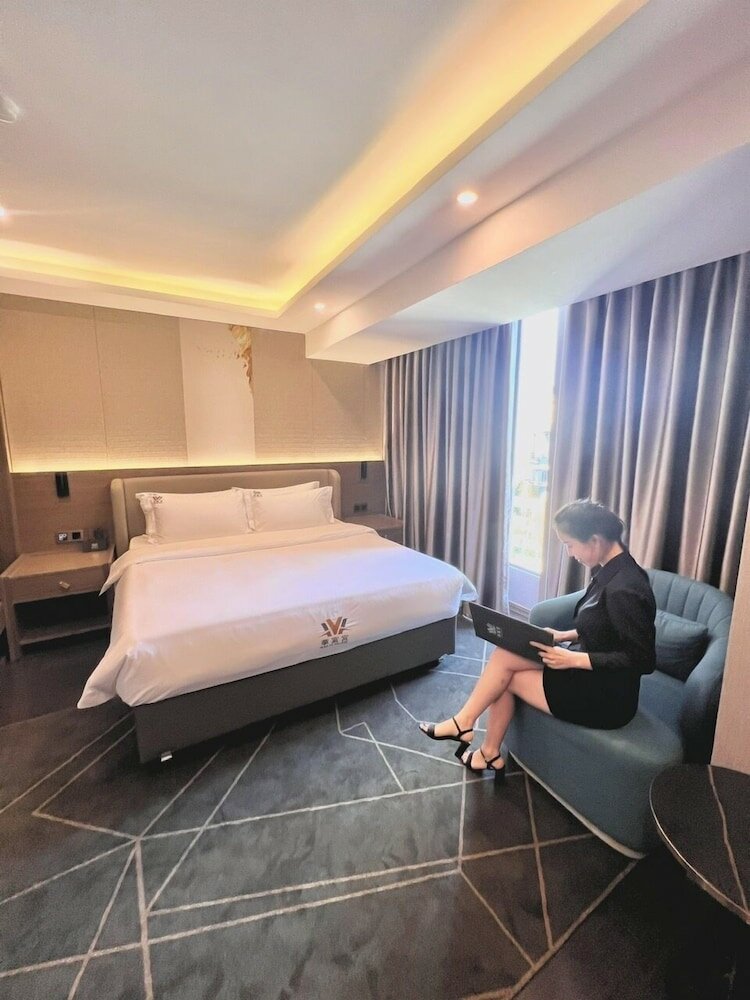 Фото Wah Fu Hotel