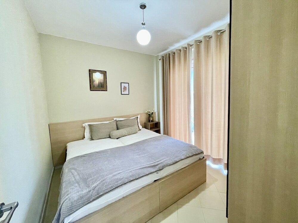 Фото Belle Vue Apartments