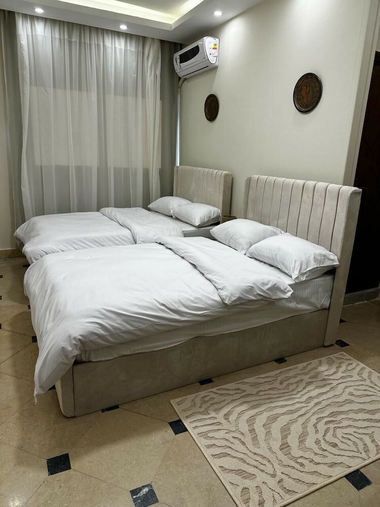 Фото Pyramids Era View