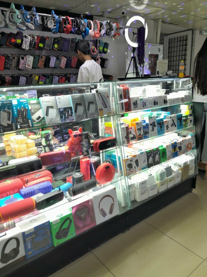Items for mobile phones Optimum, Astana, photo