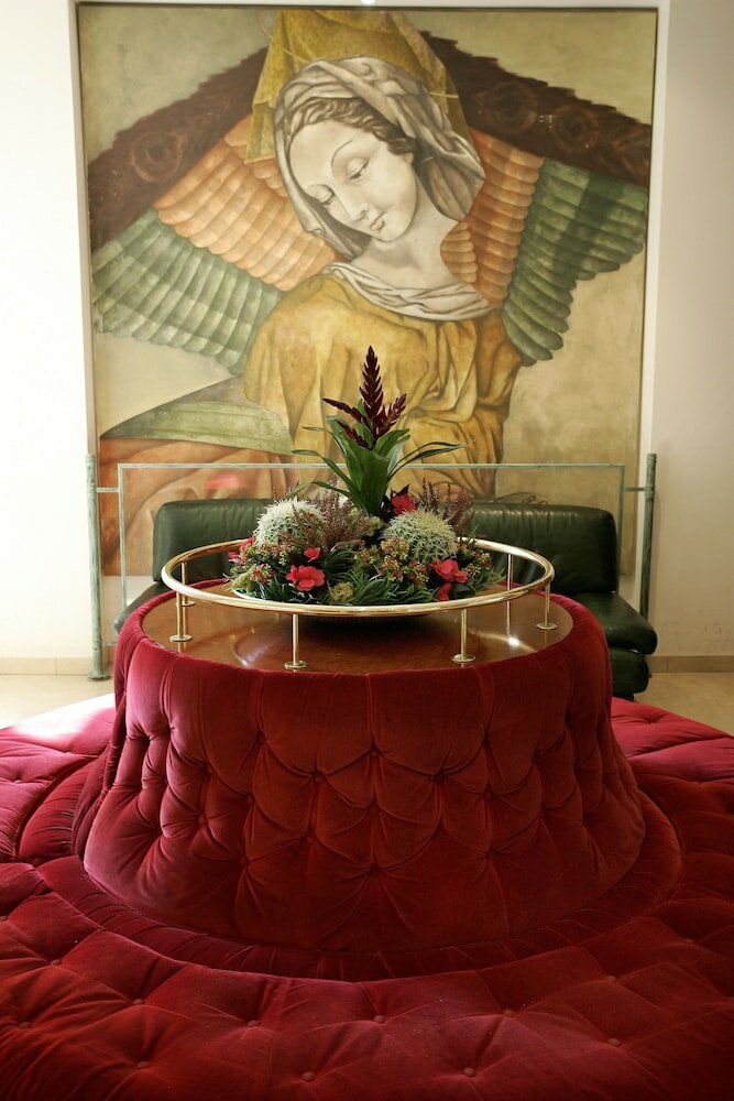 Фото Hotel Saint Sauveur