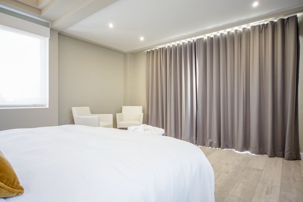 Фото Ocean Z Boutique Hotel