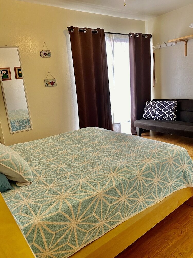 Фото Glendale Apartment Rental by Owner