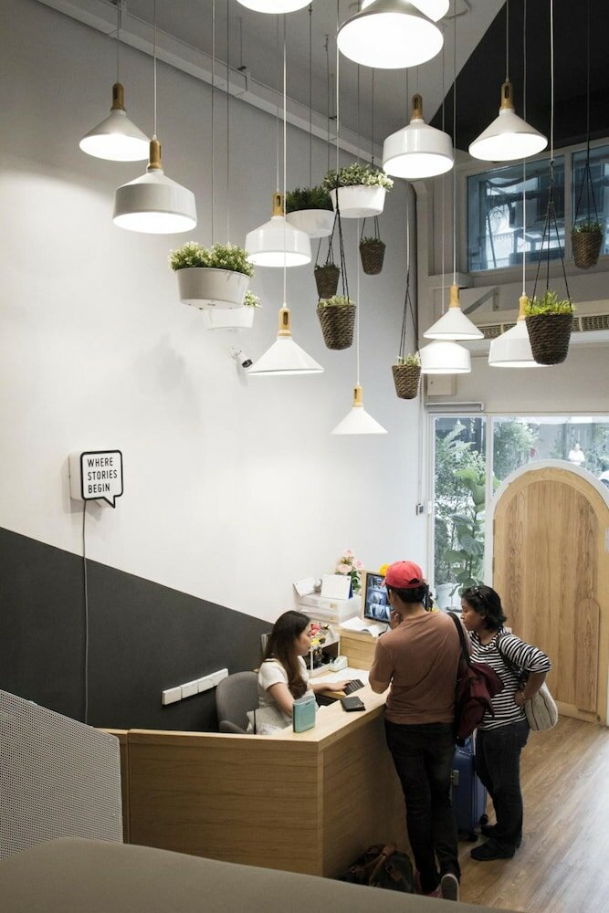 Фото Bed One Block Hostel