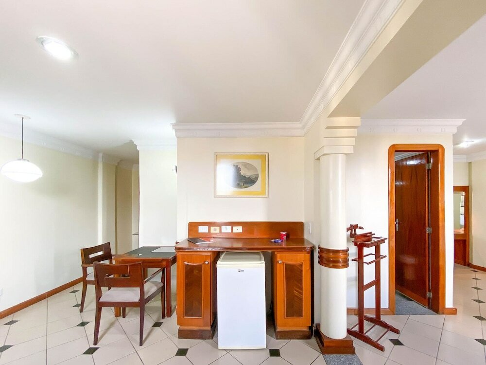 Фото Umuarama Plaza Hotel