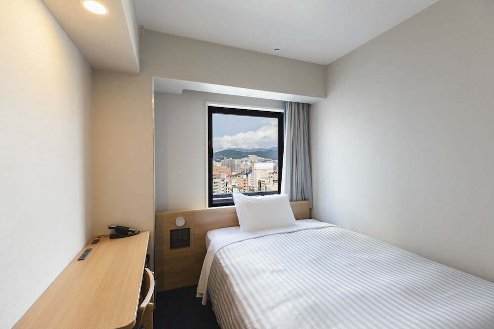 Фото Sotetsu Fresa Inn Hiroshima