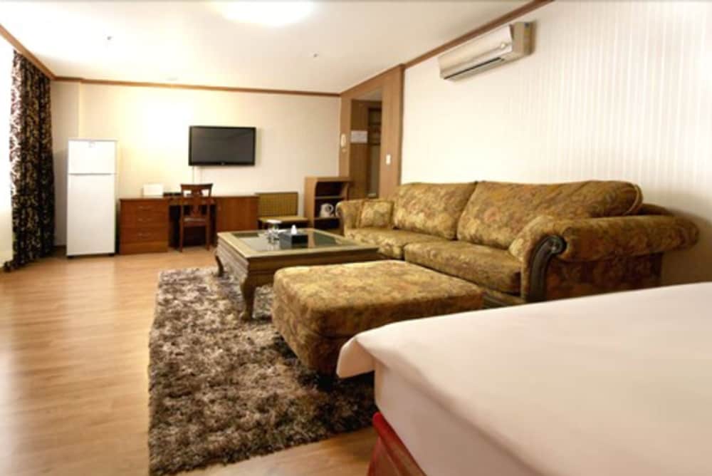 Фото Olympic Hotel