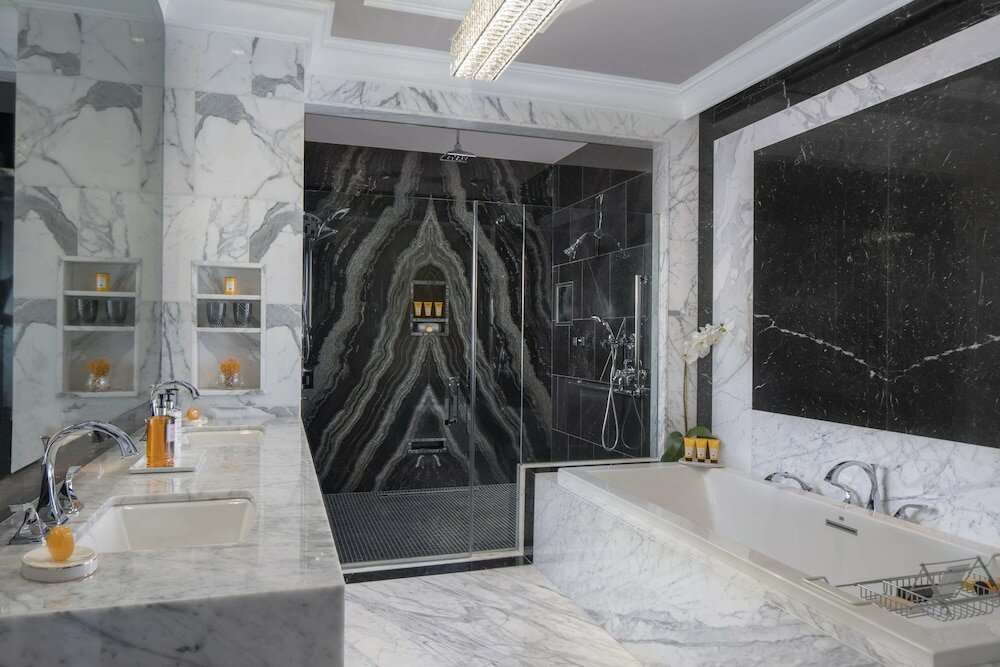 Фото The Post Oak Hotel at Uptown Houston