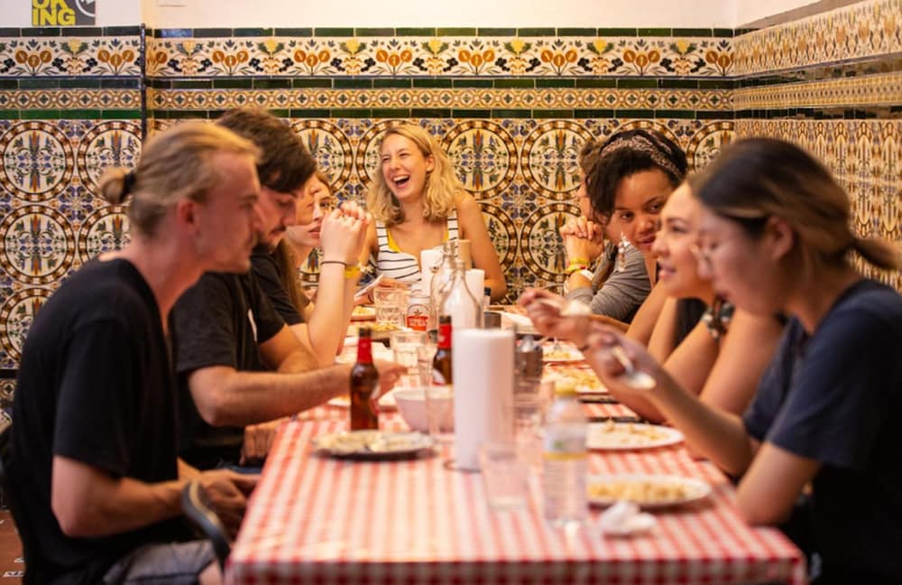 Фото Onefam Catedral Hostel Seville