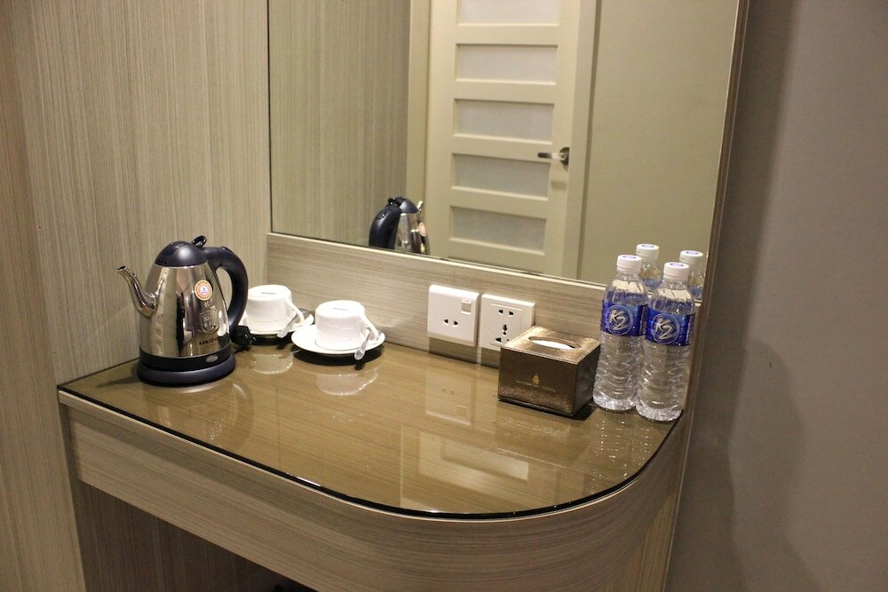 Фото Livingston Hotel