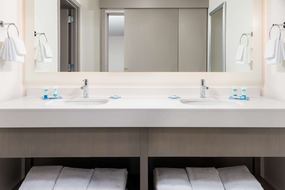 Фото Hyatt House Chicago West Loop