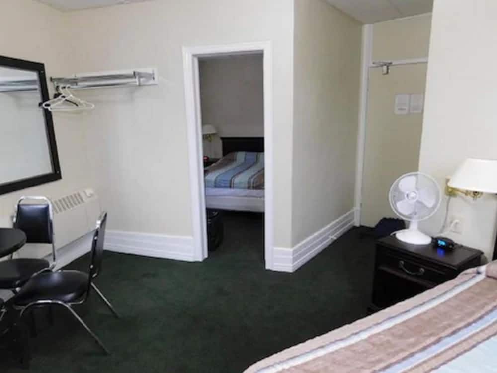 Фото Filmores Hotel