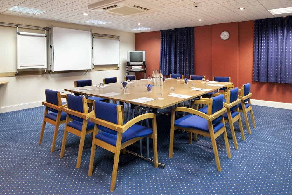 Фото Holiday Inn Express Aberdeen City Centre, an Ihg Hotel