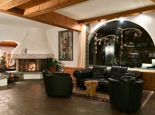 Внешний вид отеля Hotel Nolda в Са́нкт-Мо́рце, фото 2