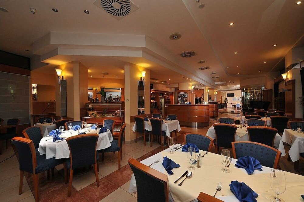 Фото Hotel Astoria