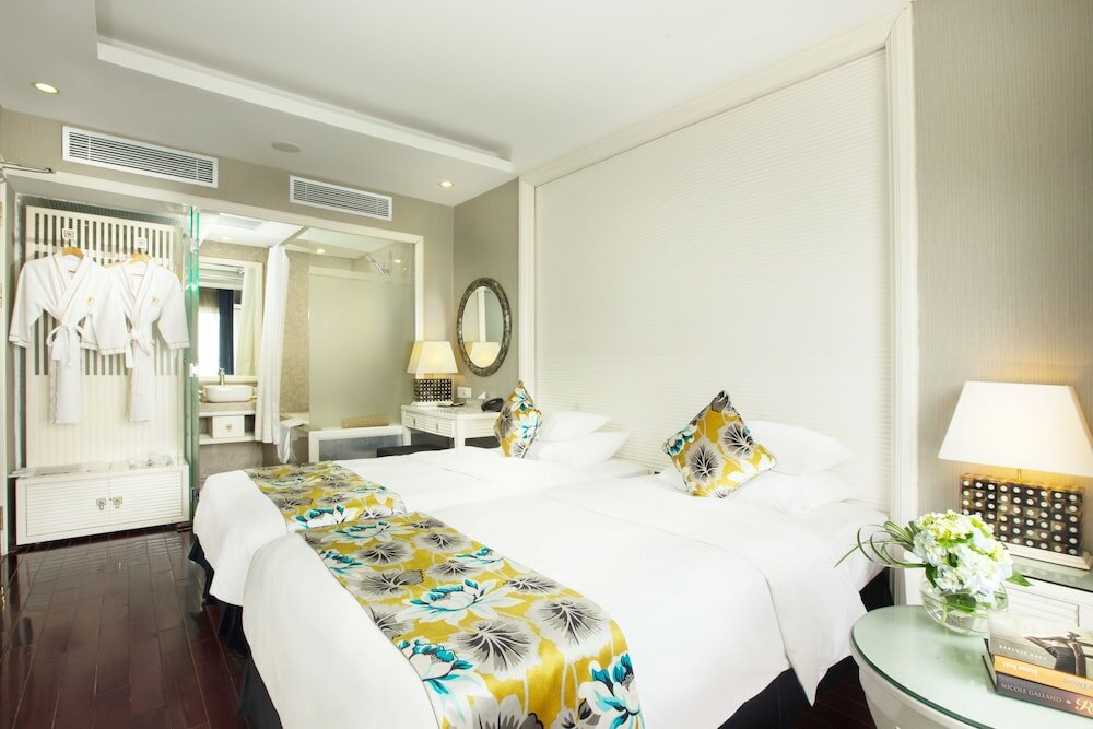 Фото Golden Silk Boutique Hotel