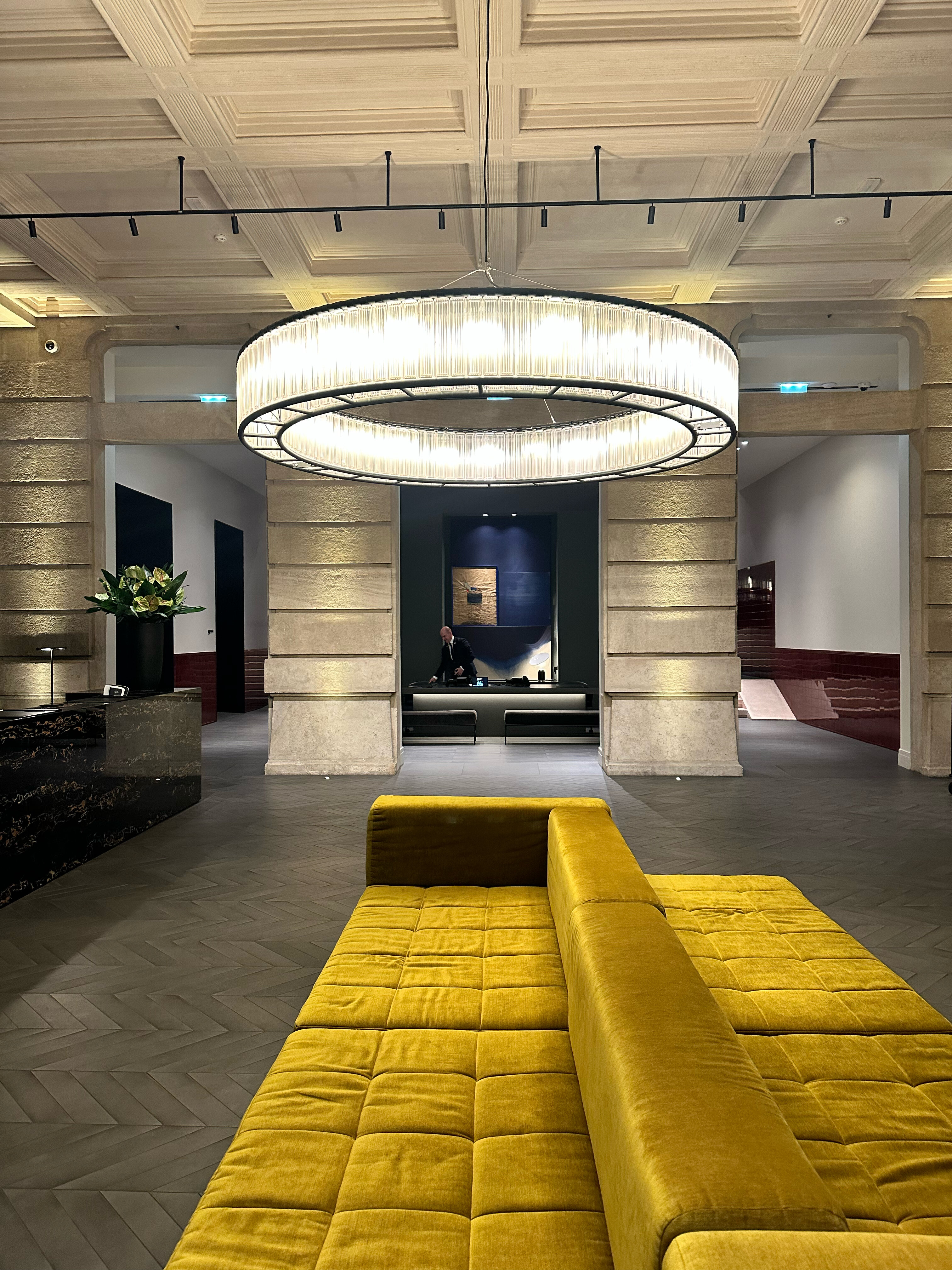 Фото Kozmo Hotel Suites & SPA