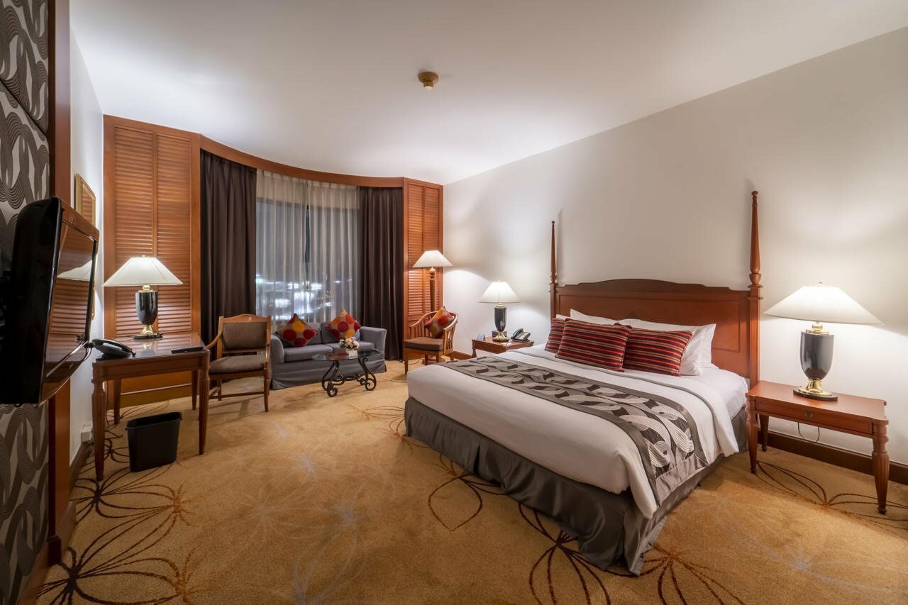 Фото Century Park Hotel